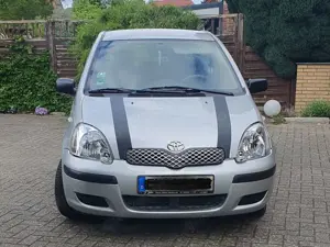 Toyota Yaris Yaris 1.0 Bild 1