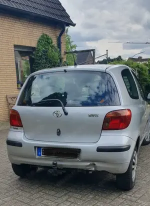 Toyota Yaris Yaris 1.0 Bild 5