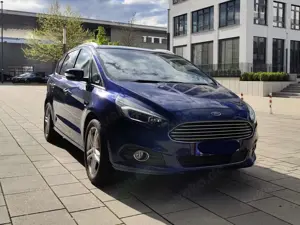 Ford S-Max 7 Sitzer Diesel 2.0 TDCi Aut. Titanium