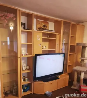 Wohnzimmer Schrank zu verschenken 