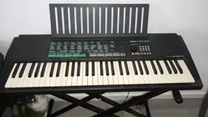 Yamaha Keyboard PSR 150 Bild 2