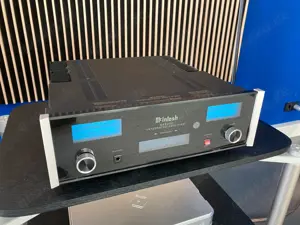 McIntosh MA 5200 AC Verstärker m. DAC Fernbedienung neu Hifi High