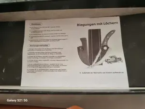 Ein Super scharfes Messer im Geschenkkarton und einem Lederetui zusammen , noch nie Gebraucht Bild 2