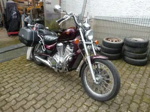 Suzuki VS 750 Intruder