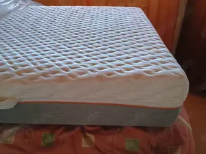 hochwertige Tonnentaschenfederkernmatratze mit GELTEX Softauflage ,Gesamthöhe ca . 21 cm, 100*200 cm