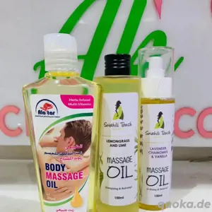 Klassische Massage Relaxmassage 4 Hand Massage. Lomi Lomi Massage Hot Stone Massageöl 