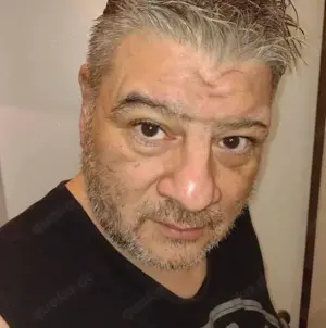 47 jähriger Grieche sucht Dame 