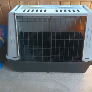 Hundetragebox fürs Auto 