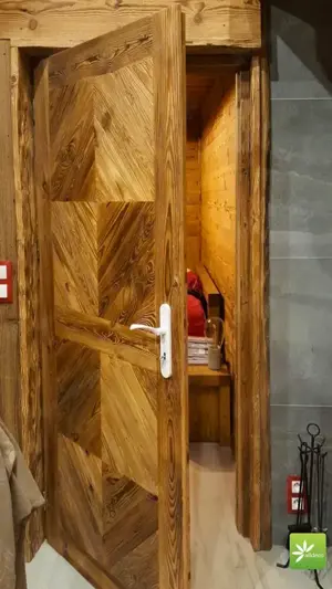 Innentüren aus Altholz (Massivholz) Bild 5