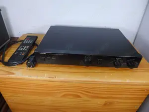 Rotel RC-995 audiophlier Stereo-Vorverstäker, inkl. orig. Fernbed. RR-927, Topp