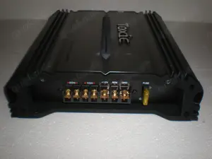 600 Watt 2-Kanal Autoendstufe Toxic TC 600, Stabis, Neonröhren Bild 3