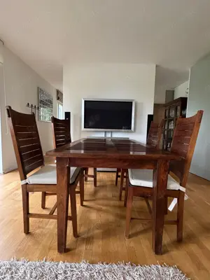 Sehr schöner Ess- oder Schreibtisch aus antikem Teakholz im Kolonialstil mit Glasplatte Bild 3