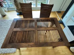 Sehr schöner Ess- oder Schreibtisch aus antikem Teakholz im Kolonialstil mit Glasplatte Bild 6
