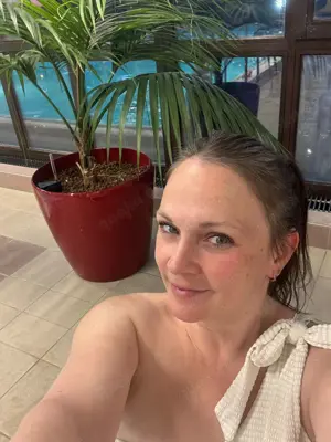 Deutsche Saskia besuchbar für GV BJ treffen