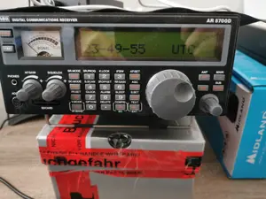 AOR5700D Digital und Analog Funkscanner 