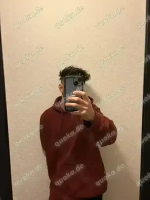 Dominanter Mann (25) sucht devote Sub (25 60) für langfristige Erziehung und Unterwerfung