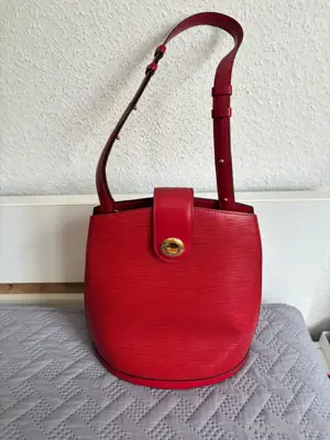Louis Vuitoon Leder Tasche
