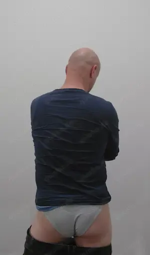 Mann 46 sucht eine schlanke, hübsche Frau aus Berlin & Umgebung 