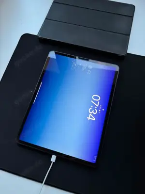 Ipad Pro 12.9 5e Gen 256 GB wifi cellulare 