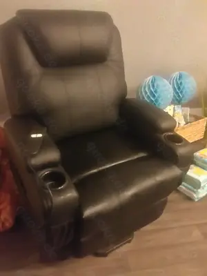 Ledersessel mit Liegefunktion und Aufstehhilfe