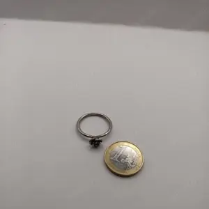 kleiner Ring Damen Modeschmuck Farbe Silber