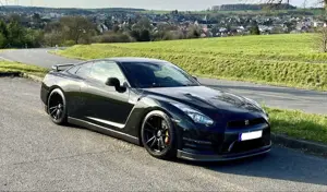 Nissan GT-R Black Edition Bild 3