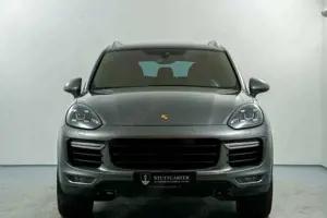 Porsche Cayenne Turbo Pano ACC LED Sitzbelüft Bild 2