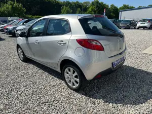Mazda 2 1.6 CD Independence (5-trg.) KLIMA Bild 4