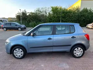 Skoda Fabia 1.2l*1.Hand*Scheckheft*Klima*5-Türer* Bild 5