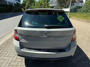 Skoda Fabia Fabia Combi 1.0 TSI DSG Monte Carlo Bild 2