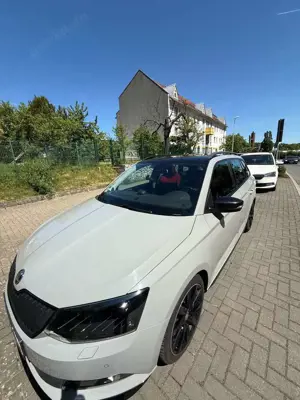 Skoda Fabia Fabia Combi 1.0 TSI DSG Monte Carlo Bild 4