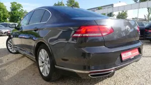 Volkswagen Passat Lim. 2.0 TSi Comfortline DAB/LED/Kamera Bild 5