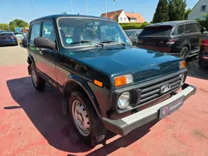 Lada Niva Only AHK/Servo