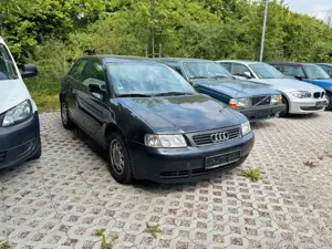 Audi A3 1,6i Klimaautomatik*el.Fen.*TÜV fällig