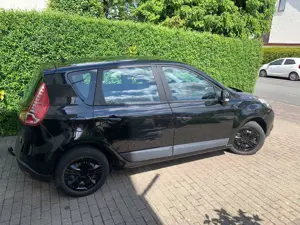 Renault Scenic Scenic 1.6 16V 110 Expression Bild 2