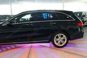 Mercedes-Benz C 250 T Automatik*LEDER*NAVI*HEAD-UP*SHZ*LED* Bild 5