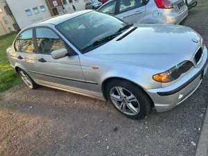 BMW 318 318i Bild 3
