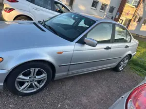 BMW 318 318i Bild 5