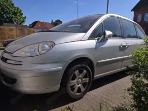 Peugeot 807 807 Diesel HDi 135 Family