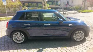 MINI Cooper Mini Cooper Seven Bild 1