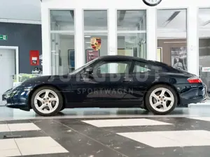 Porsche 996 Carrera 4 Coupé Nachtblau+Sitzheizung+Tiptronic Bild 2