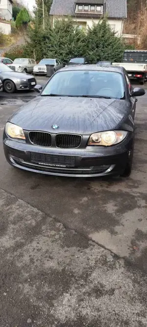 BMW 118 118d DPF Bild 2