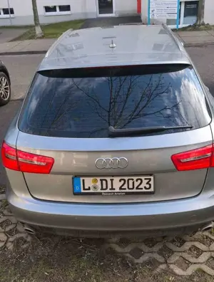 Audi A6 A6 Avant 3.0 TDI DPF quattro tiptronic Bild 4