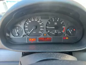 BMW 318 3er Touring 318i touring Bild 4