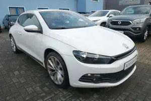 Volkswagen Scirocco 2.0 TDI 103 kW Bild 3