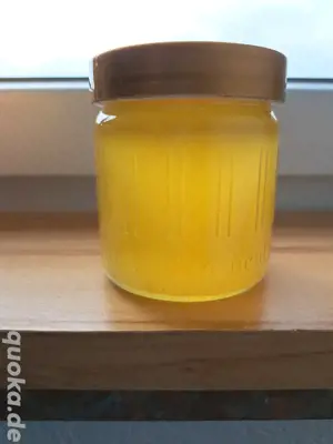 Honig von unseren Bienen 
