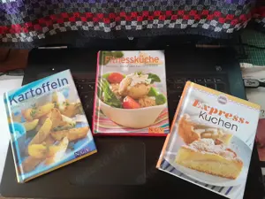 Drei Minikochbücher für die Handtasche