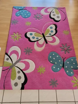 Kinderzimmerteppich pink Schmetterlinge 230 x 160 cm