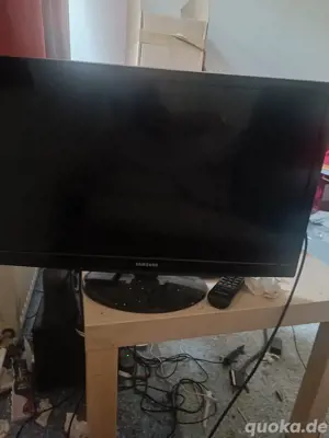 kleiner schöner Fernseher abzugeben 