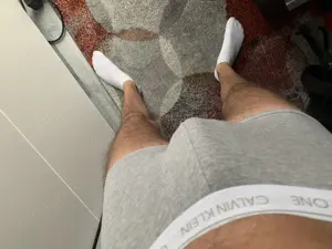 Getragene Adidas Socken von einem Gay Boy für Gays Bild 4